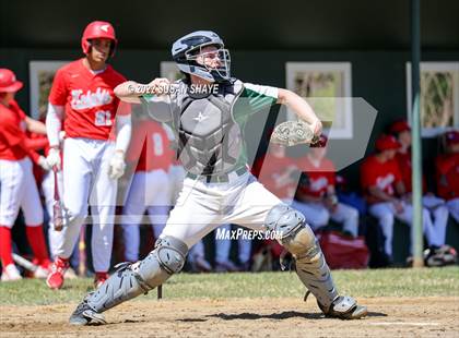 Thumbnail 2 in Catholic Memorial @ Wachusett Regional photogallery.