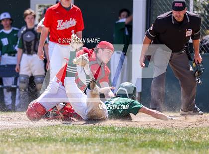 Thumbnail 1 in Catholic Memorial @ Wachusett Regional photogallery.