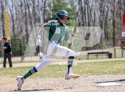 Thumbnail 3 in Catholic Memorial @ Wachusett Regional photogallery.