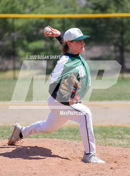 Thumbnail 3 in Catholic Memorial @ Wachusett Regional photogallery.