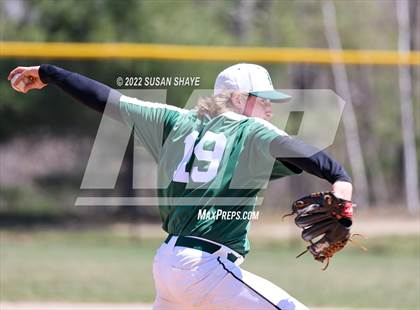 Thumbnail 1 in Catholic Memorial @ Wachusett Regional photogallery.