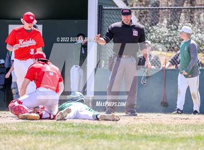 Thumbnail 3 in Catholic Memorial @ Wachusett Regional photogallery.