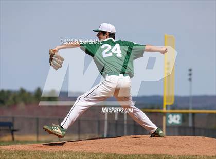 Thumbnail 1 in Catholic Memorial @ Wachusett Regional photogallery.