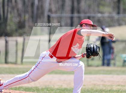 Thumbnail 2 in Catholic Memorial @ Wachusett Regional photogallery.