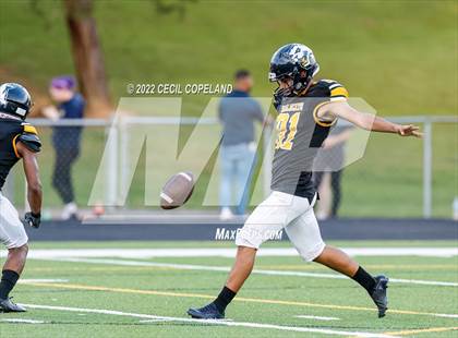 Thumbnail 2 in Lassiter @ Wheeler photogallery.