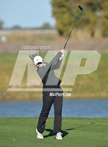 Thumbnail 1 in CIF SJS Girls Masters Golf Championship photogallery.