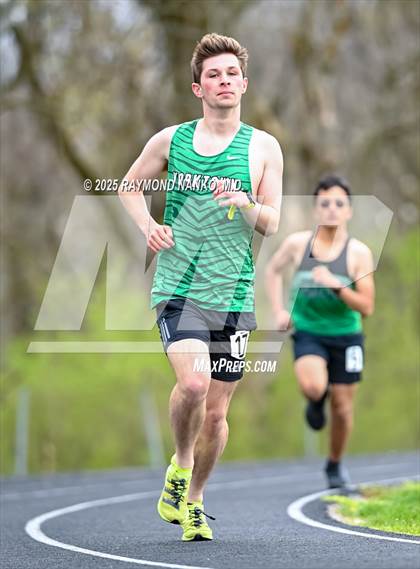 Thumbnail 1 in Yorktown 4 Way (1600 meter)  photogallery.