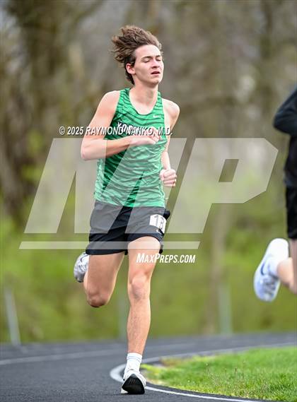 Thumbnail 1 in Yorktown 4 Way (1600 meter)  photogallery.