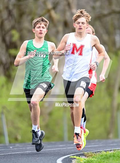 Thumbnail 1 in Yorktown 4 Way (1600 meter)  photogallery.