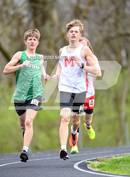 Thumbnail 1 in Yorktown 4 Way (1600 meter)  photogallery.