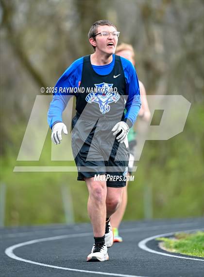 Thumbnail 1 in Yorktown 4 Way (1600 meter)  photogallery.