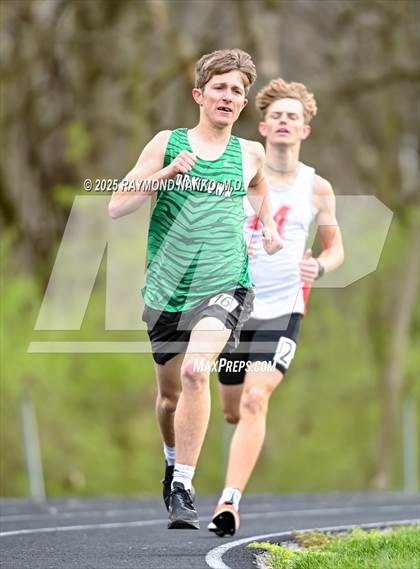 Thumbnail 1 in Yorktown 4 Way (1600 meter)  photogallery.