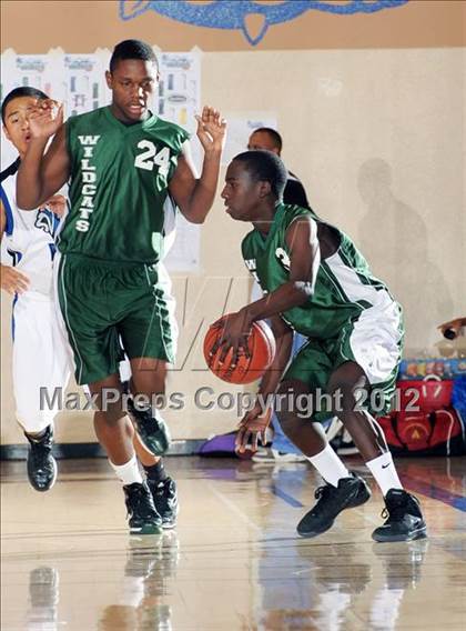 Thumbnail 2 in Twentynine Palms vs Cathedral City (MaxPreps Holiday Classic) photogallery.