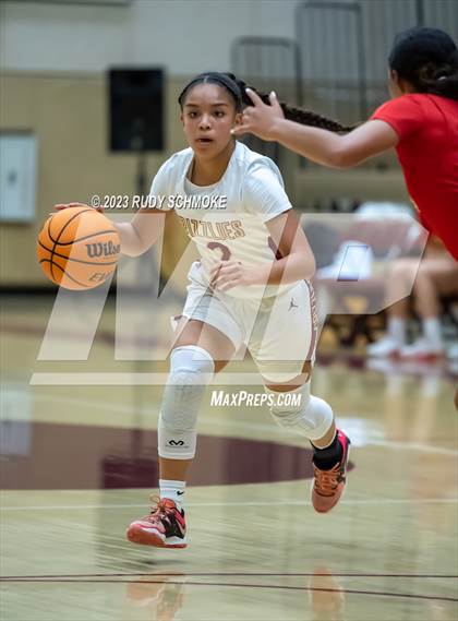 Thumbnail 2 in Cathedral Catholic @ Mission Hills photogallery.