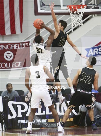 Thumbnail 2 in Hudson Catholic vs. John Carroll (Spalding Hoophall Classic) photogallery.