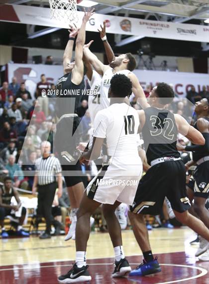 Thumbnail 3 in Hudson Catholic vs. John Carroll (Spalding Hoophall Classic) photogallery.