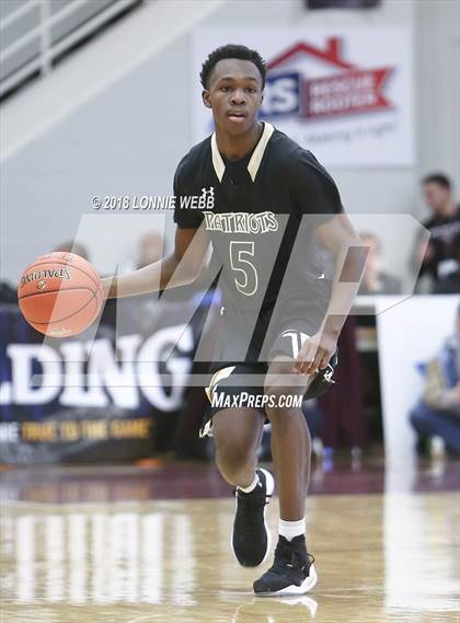 Thumbnail 2 in Hudson Catholic vs. John Carroll (Spalding Hoophall Classic) photogallery.