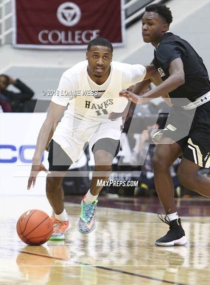 Thumbnail 1 in Hudson Catholic vs. John Carroll (Spalding Hoophall Classic) photogallery.