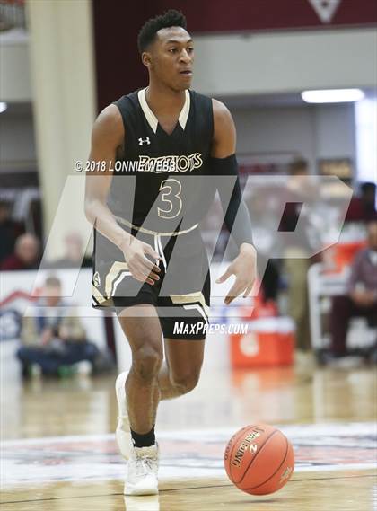 Thumbnail 2 in Hudson Catholic vs. John Carroll (Spalding Hoophall Classic) photogallery.