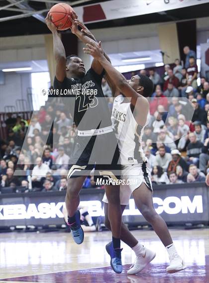 Thumbnail 1 in Hudson Catholic vs. John Carroll (Spalding Hoophall Classic) photogallery.