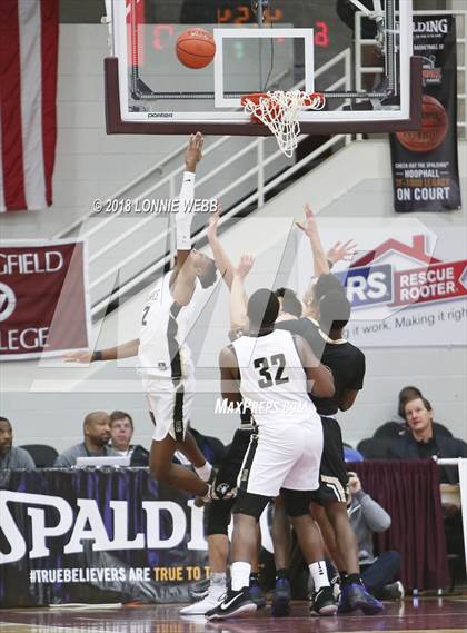 Thumbnail 3 in Hudson Catholic vs. John Carroll (Spalding Hoophall Classic) photogallery.