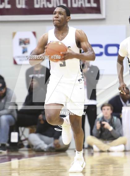 Thumbnail 3 in Hudson Catholic vs. John Carroll (Spalding Hoophall Classic) photogallery.