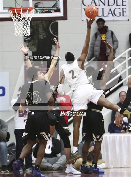 Thumbnail 3 in Hudson Catholic vs. John Carroll (Spalding Hoophall Classic) photogallery.