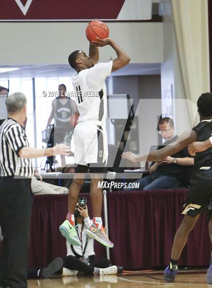 Thumbnail 1 in Hudson Catholic vs. John Carroll (Spalding Hoophall Classic) photogallery.