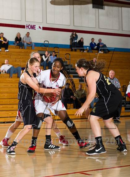 Thumbnail 1 in Jefferson Academy vs. Kent Denver (CHSAA 3A Districts 3rd Place) photogallery.