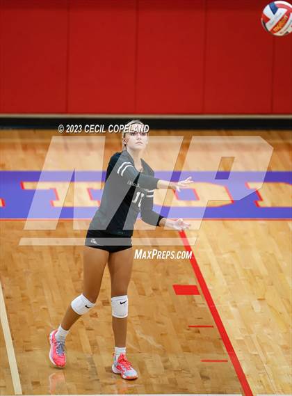 Thumbnail 3 in Cherokee vs. Kennesaw Mountain photogallery.