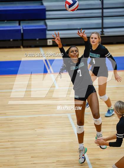 Thumbnail 3 in Cherokee vs. Kennesaw Mountain photogallery.