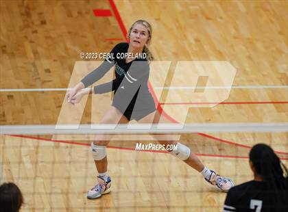 Thumbnail 1 in Cherokee vs. Kennesaw Mountain photogallery.