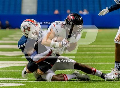 Thumbnail 1 in Lake Travis vs. Atascocita (UIL 6A Semifinal) photogallery.