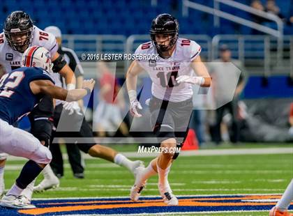 Thumbnail 2 in Lake Travis vs. Atascocita (UIL 6A Semifinal) photogallery.