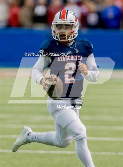Thumbnail 1 in Lake Travis vs. Atascocita (UIL 6A Semifinal) photogallery.