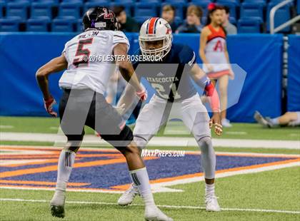 Thumbnail 3 in Lake Travis vs. Atascocita (UIL 6A Semifinal) photogallery.