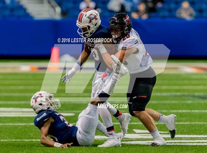 Thumbnail 2 in Lake Travis vs. Atascocita (UIL 6A Semifinal) photogallery.