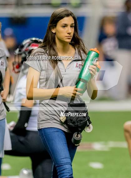 Thumbnail 1 in Lake Travis vs. Atascocita (UIL 6A Semifinal) photogallery.