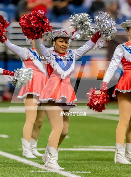 Thumbnail 2 in Lake Travis vs. Atascocita (UIL 6A Semifinal) photogallery.
