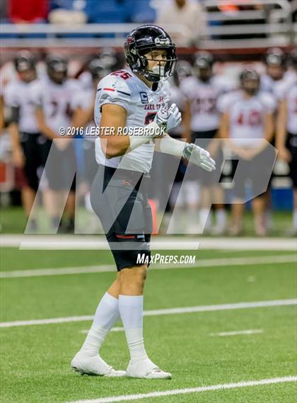 Thumbnail 3 in Lake Travis vs. Atascocita (UIL 6A Semifinal) photogallery.
