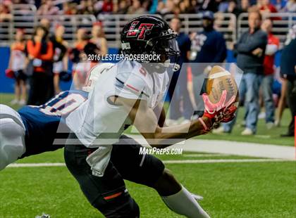Thumbnail 3 in Lake Travis vs. Atascocita (UIL 6A Semifinal) photogallery.