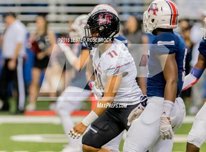 Thumbnail 1 in Lake Travis vs. Atascocita (UIL 6A Semifinal) photogallery.