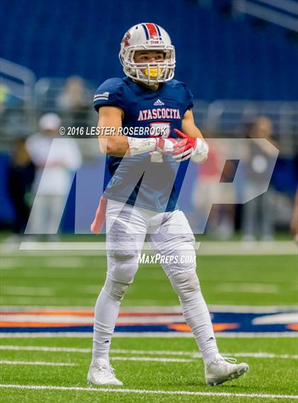 Thumbnail 3 in Lake Travis vs. Atascocita (UIL 6A Semifinal) photogallery.