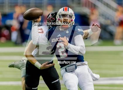 Thumbnail 1 in Lake Travis vs. Atascocita (UIL 6A Semifinal) photogallery.