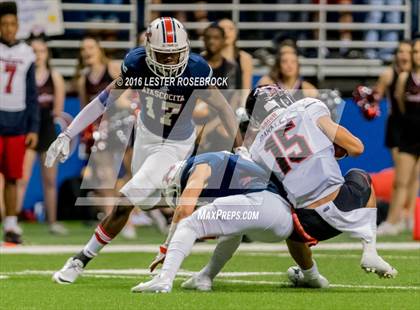 Thumbnail 2 in Lake Travis vs. Atascocita (UIL 6A Semifinal) photogallery.