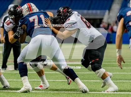 Thumbnail 2 in Lake Travis vs. Atascocita (UIL 6A Semifinal) photogallery.