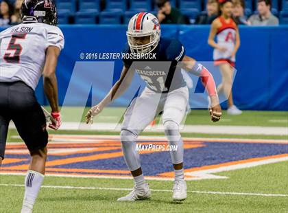 Thumbnail 2 in Lake Travis vs. Atascocita (UIL 6A Semifinal) photogallery.