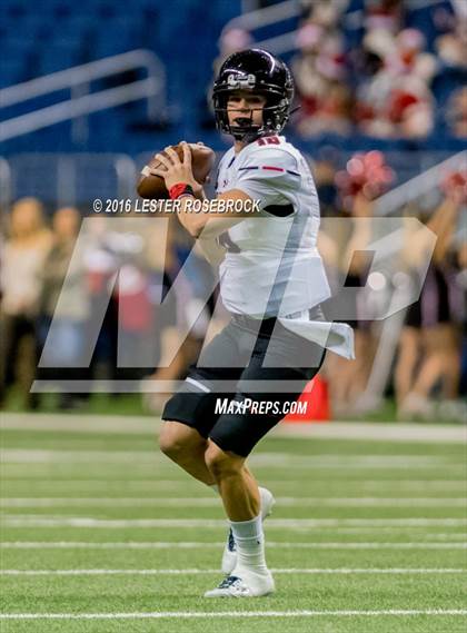 Thumbnail 1 in Lake Travis vs. Atascocita (UIL 6A Semifinal) photogallery.