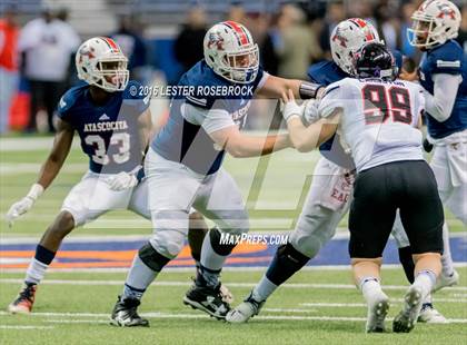 Thumbnail 3 in Lake Travis vs. Atascocita (UIL 6A Semifinal) photogallery.