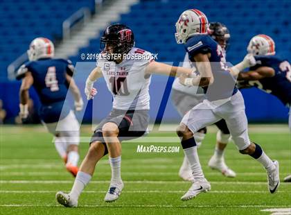 Thumbnail 3 in Lake Travis vs. Atascocita (UIL 6A Semifinal) photogallery.